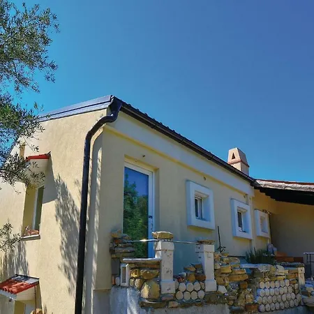 Apartment One-bedroom In Piran